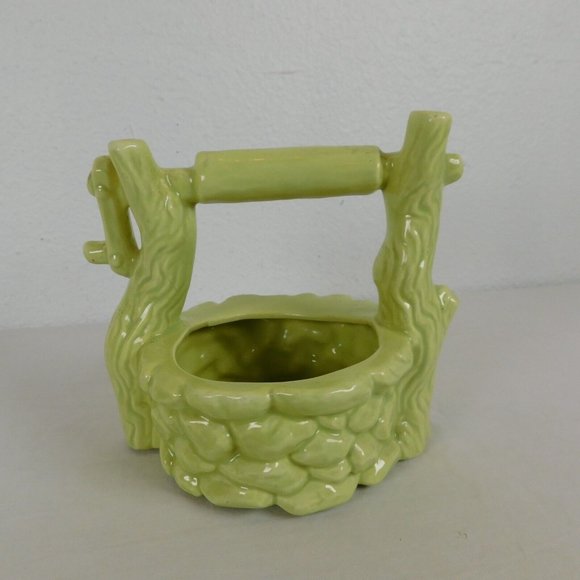 Ceramic Wishing Well Shaped Planter Round Light Green Handle Unbranded Whimsical - Picture 3 of 8